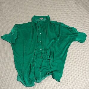 Elegant Green Women's Blouse